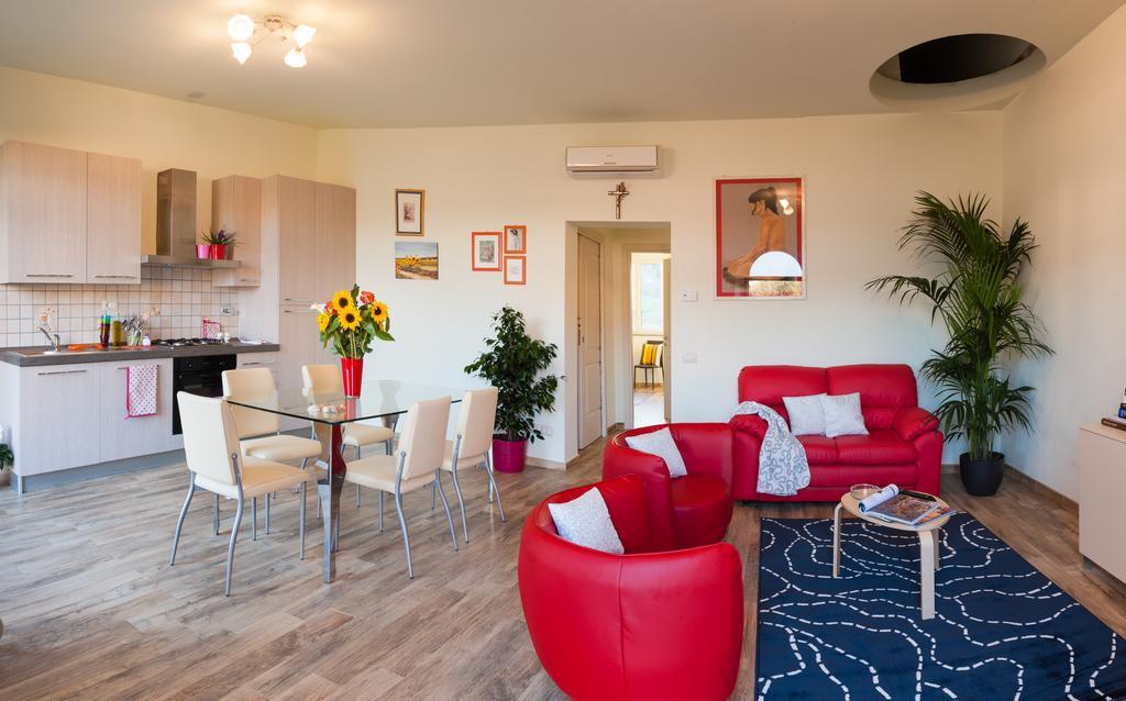 Agriturismo Casa Rosa Λούκα Δωμάτιο φωτογραφία